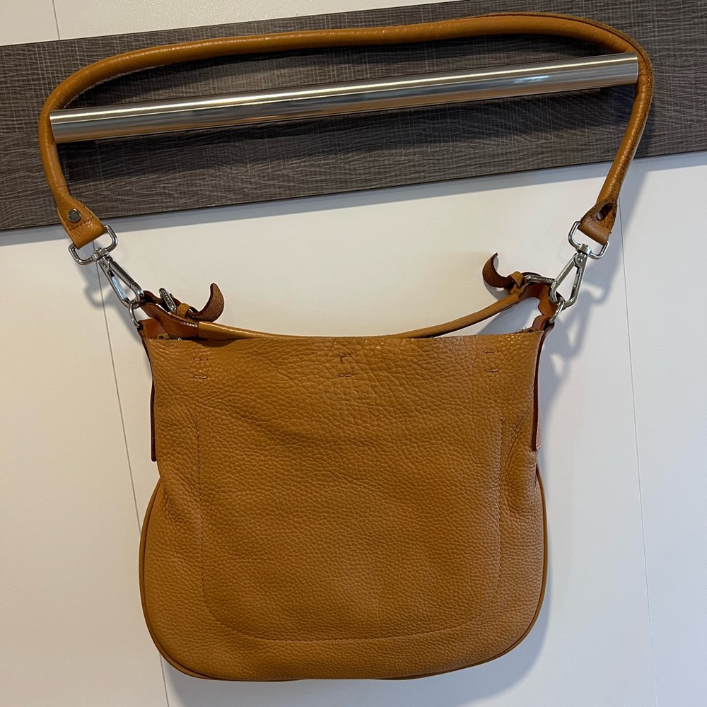 RUDSAK Tan Leather Shoulder Bag with Classic Design